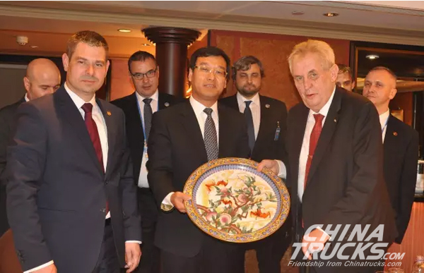 Czech President Meets with Linglong Chairman