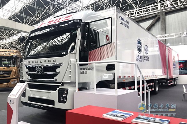 100 Units Hongyan Trucks Delivered to Kunshan for Operation