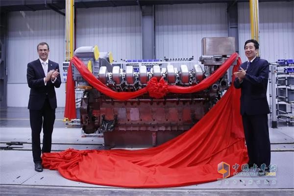 New Joint Venture MTU Yuchai Power Unveils First Engine