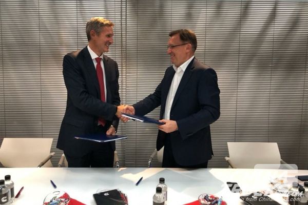 KAMAZ and Cummins Inc. Sign MOU in the Expanding of Cooperation