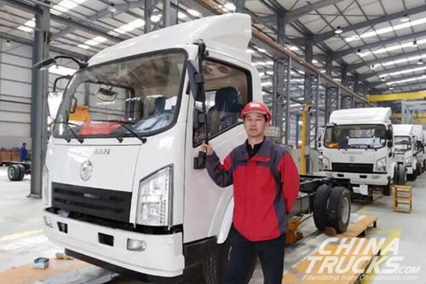 2,000 Units Trucks Powered by Dongfeng Cummins to Export to Africa 