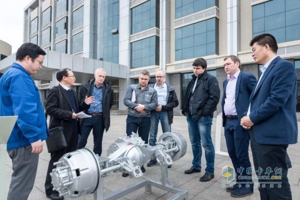 Russian Commercial Vehicle Brand Visits Hande Axle