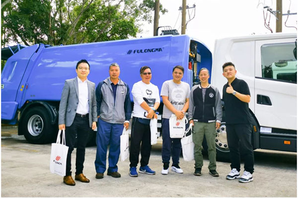 FULONGMA Launches  the 3rd-generation Compression Garbage Truck in Hong Kong