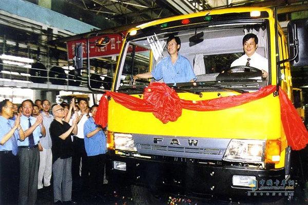 Seven Generations of Jiefang Trucks Tracks 70 Years of Innovation