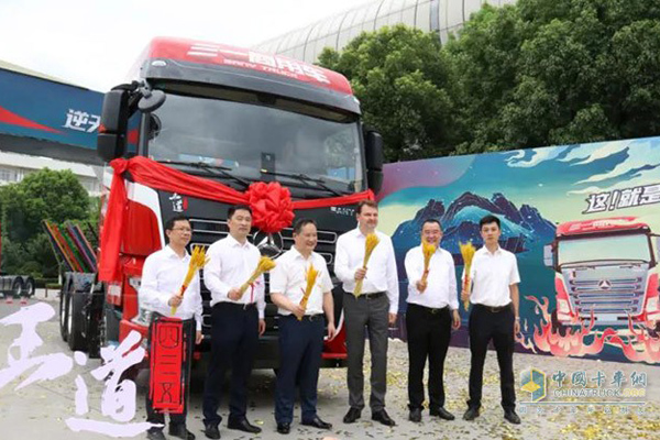 Sany and Deutz Collaborate on Kingway 435 Truck in China 