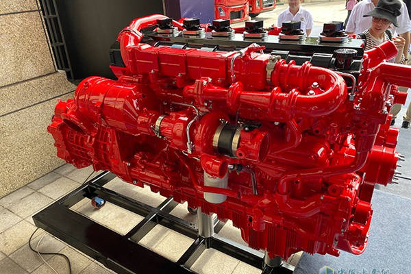 Cummins Rolls Out Two Natural Gas Engines with National VI Emission Standards