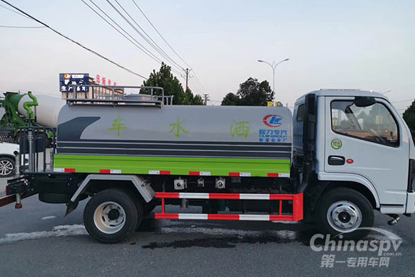 Dongfeng Small Duolika 5t Sprinkler with National VI Emission Standards