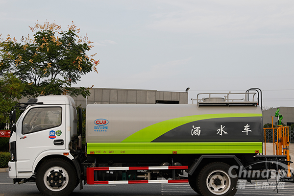 Dongfeng 9.2t Sprinkler with National VI Emission Standards