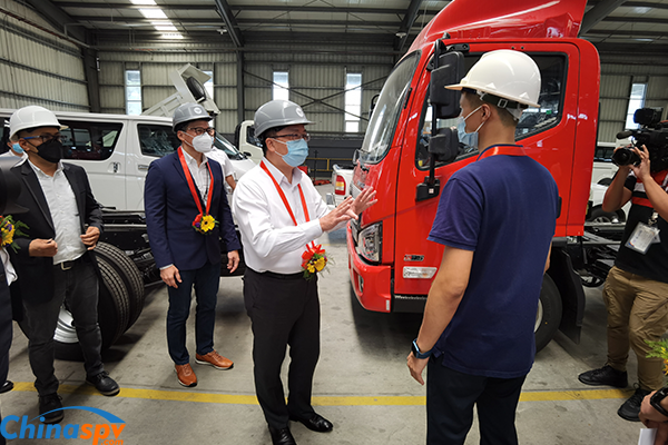 Chinese Ambassador to the Philippines Visits Foton Motor Philippines
