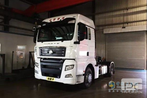 40 Units SITRAK C7H 4X2 Intelligent Trucks Ordered by BEST Express Roll Off