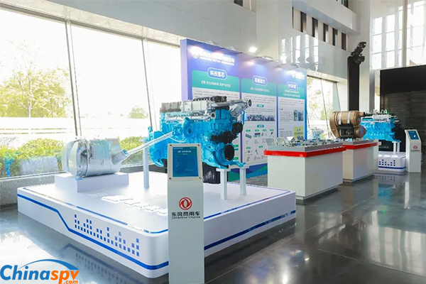 Dongfeng self-developed natural gas and hydrogen engine ignited successfully