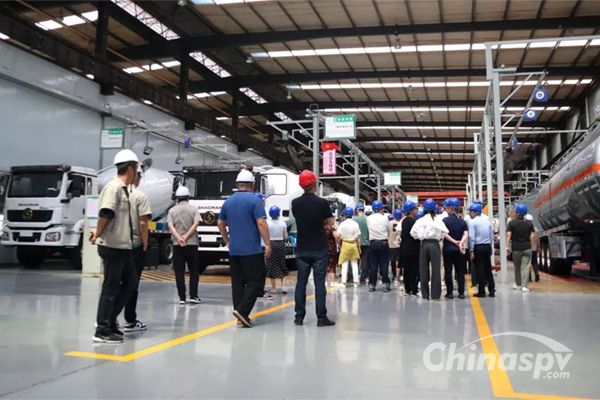 CIMC Lingyu: Build an Eco-friendly Smart Mixer Production Line 