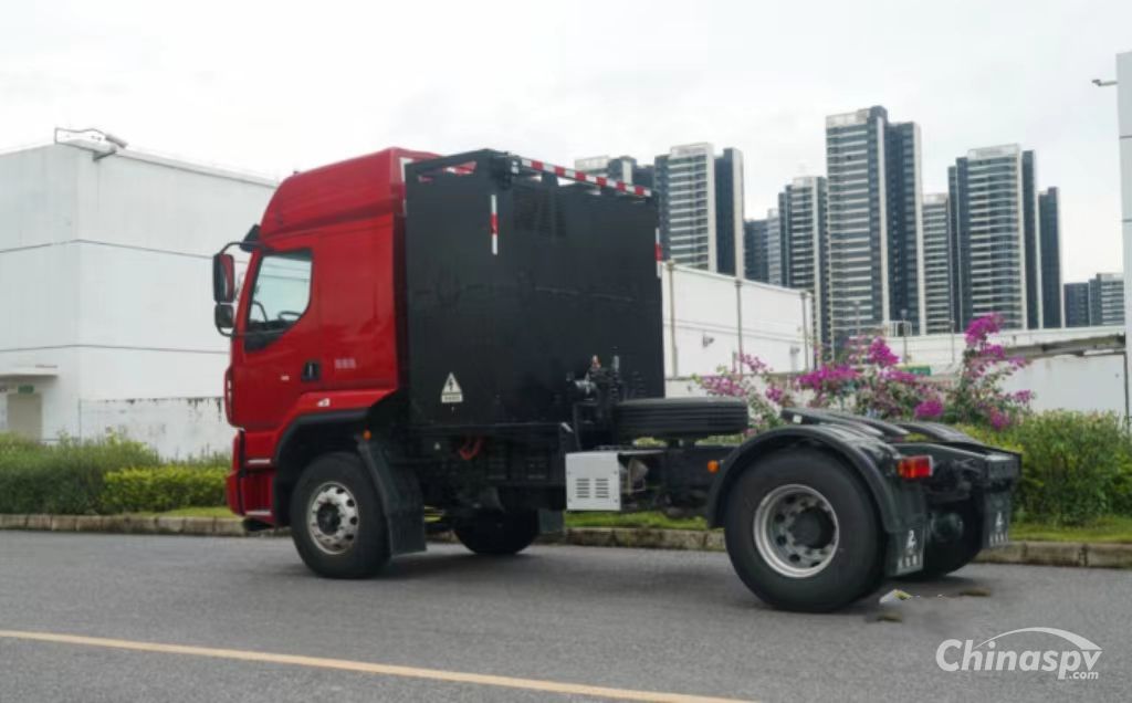 Dongfeng Chenglong H5 Tractor Has Become an Income-Generating Artifact 