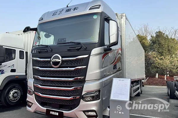 580 hp BAIC Zhuimeng Refrigerated Truck Helps the Cold Chain 