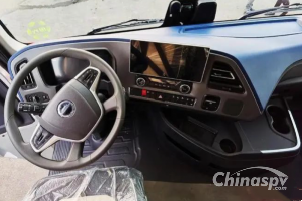 580 hp BAIC Zhuimeng Refrigerated Truck Helps the Cold Chain 