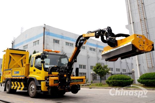 XCMG Multifunctional Greening Comprehensive Maintenance Vehicle, International Leading Level