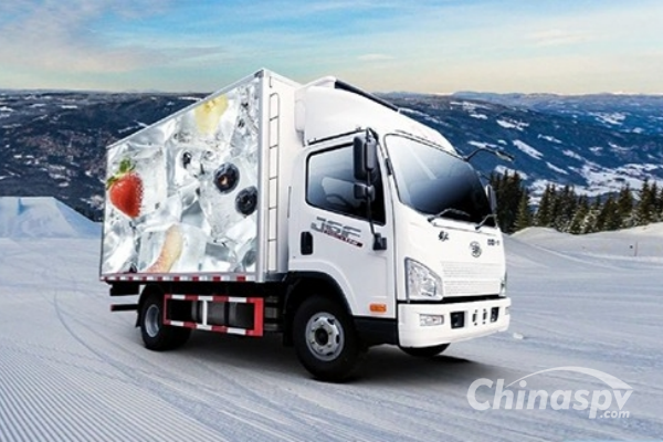 Jiefang Refrigerated Light Trucks Helps Your Cold-chain Transportation