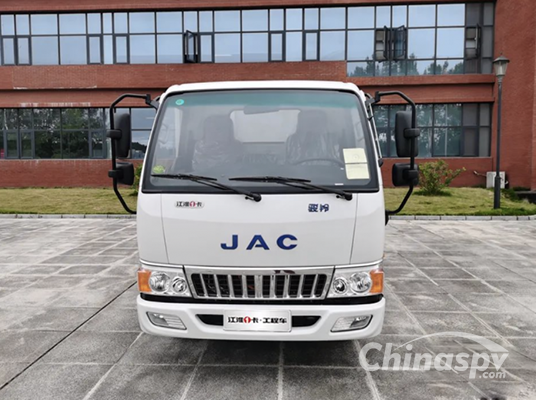 JAC Junling EG3 pure electric dump truck travels smoothly in the city