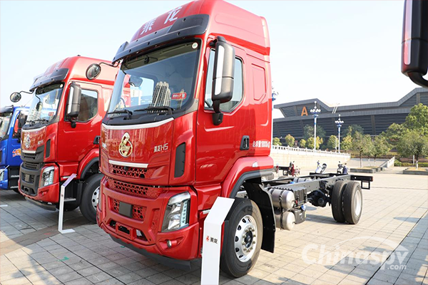Dongfeng Liuzhou Automobile Chenglong H5 Green Channel RV