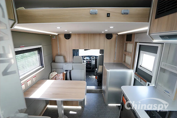 Xinxing Beidou Y600-C Four-Wheel Drive Off-road RV
