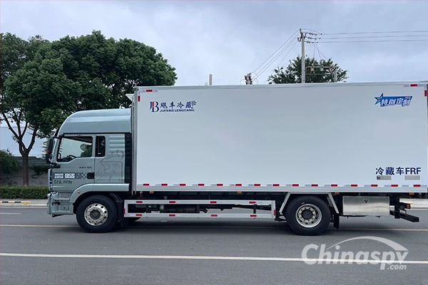 Sinotruk Sitrak G5S Automatic Transmission Refrigerated Truck