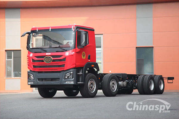 Two High-end Fire Engines from Jiefang Yingtu were Showcased at the 21st China International Fire Exhibition
