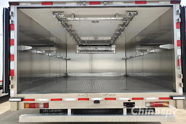 Geely Remote F5E Refrigerated Truck