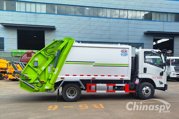 Jiangling Kaiyun Compressed Garbage Transport Vehicle
