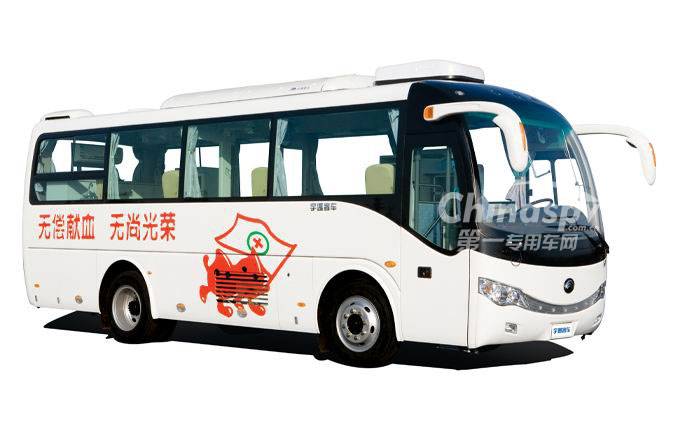 FAW TRUCKS Debuts J7 and Tiger 6G