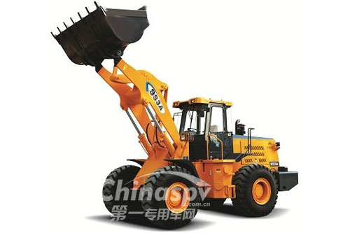 FAW TRUCKS Debuts J7 and Tiger 6G