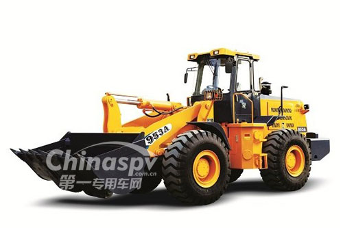 FAW TRUCKS Debuts J7 and Tiger 6G