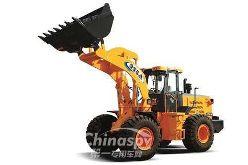 FAW TRUCKS Debuts J7 and Tiger 6G