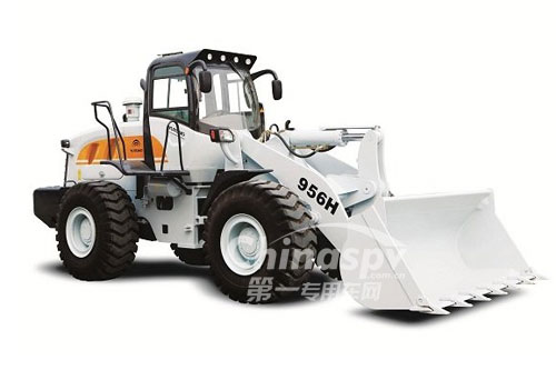 FAW TRUCKS Debuts J7 and Tiger 6G