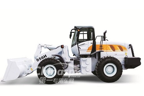 FAW TRUCKS Debuts J7 and Tiger 6G