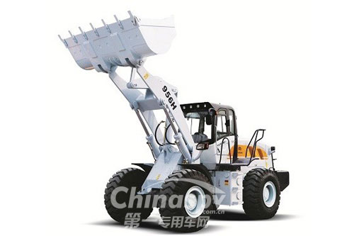 FAW TRUCKS Debuts J7 and Tiger 6G