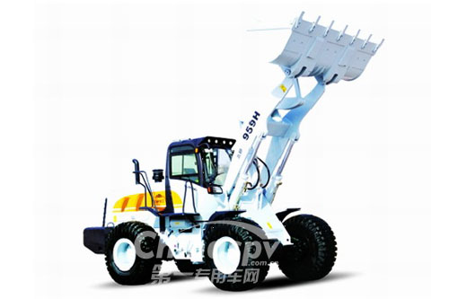 FAW TRUCKS Debuts J7 and Tiger 6G
