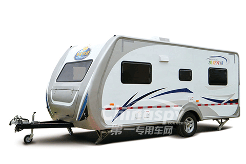 FAW TRUCKS Debuts J7 and Tiger 6G