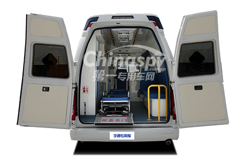 FAW TRUCKS Debuts J7 and Tiger 6G