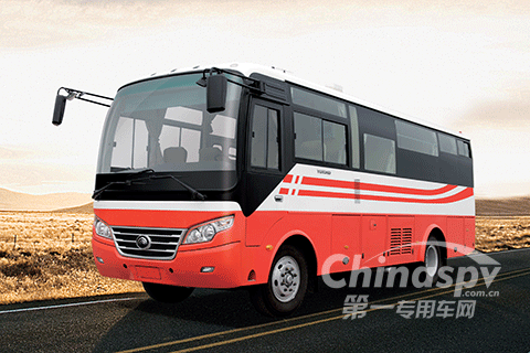 FAW TRUCKS Debuts J7 and Tiger 6G