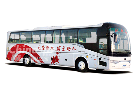 FAW TRUCKS Debuts J7 and Tiger 6G