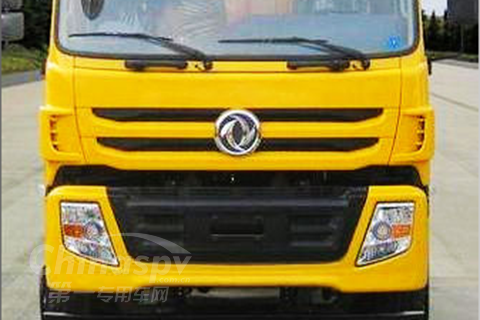 FAW TRUCKS Debuts J7 and Tiger 6G