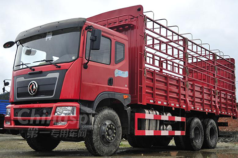 FAW TRUCKS Debuts J7 and Tiger 6G