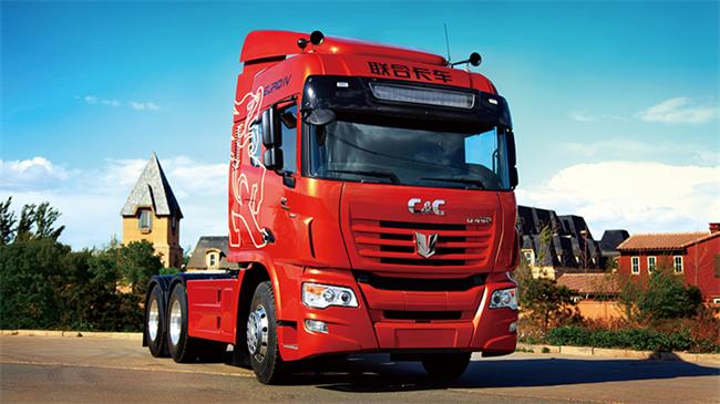 FAW TRUCKS Debuts J7 and Tiger 6G