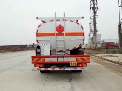 FAW TRUCKS Debuts J7 and Tiger 6G