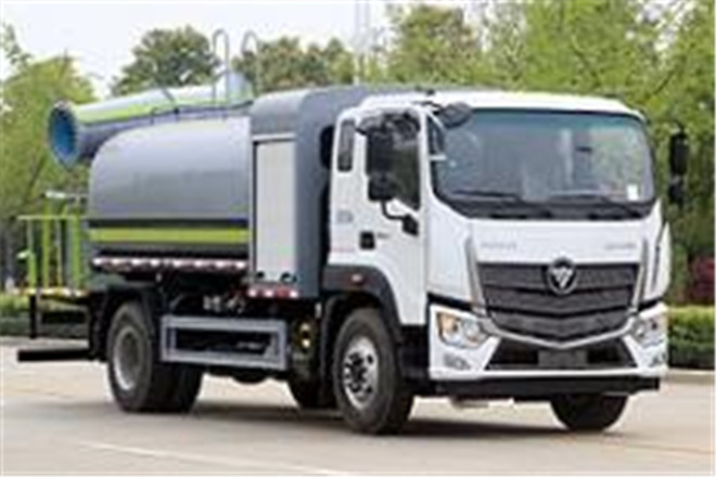 FAW TRUCKS Debuts J7 and Tiger 6G