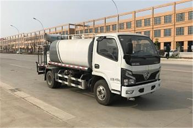FAW TRUCKS Debuts J7 and Tiger 6G