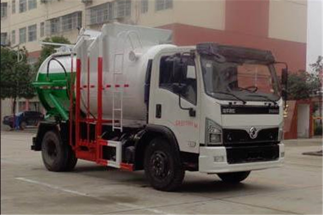 FAW TRUCKS Debuts J7 and Tiger 6G
