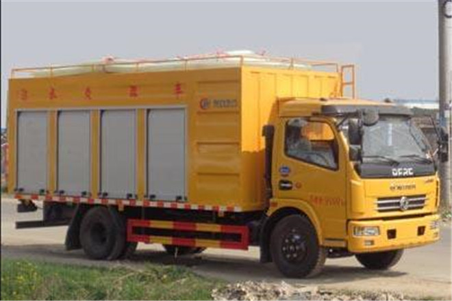 FAW TRUCKS Debuts J7 and Tiger 6G