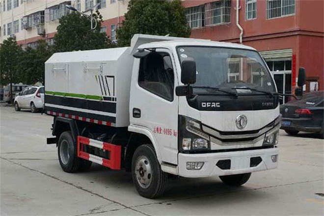 FAW TRUCKS Debuts J7 and Tiger 6G
