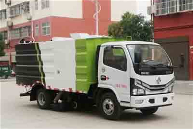 FAW TRUCKS Debuts J7 and Tiger 6G